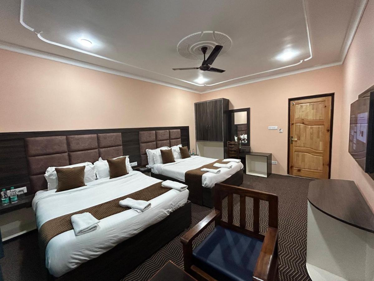 Hotel Fair Mount, Airport Road, Humhama Srinagar Exteriér fotografie