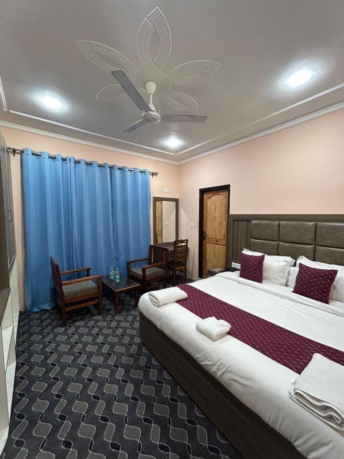 Hotel Fair Mount, Airport Road, Humhama Srinagar Exteriér fotografie